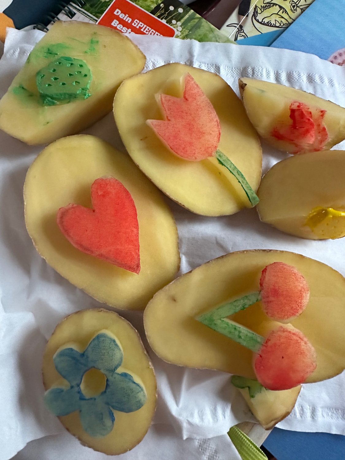 Bunte Kartoffelstempel